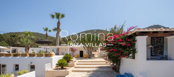 7 bedrooms House in Ibiza, Spain No. 152171 24