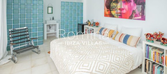 7 bedrooms House in Ibiza, Spain No. 152171 11