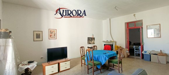 Квартира с 4 комнатами в Террачина, Италия № 86446 6