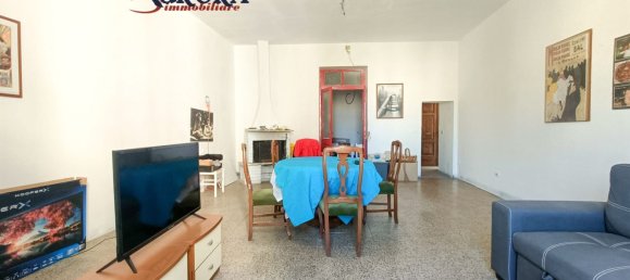 Квартира с 4 комнатами в Террачина, Италия № 86446 5