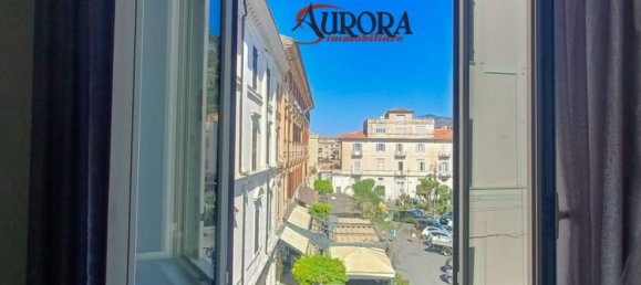 Квартира с 4 комнатами в Террачина, Италия № 86446 10