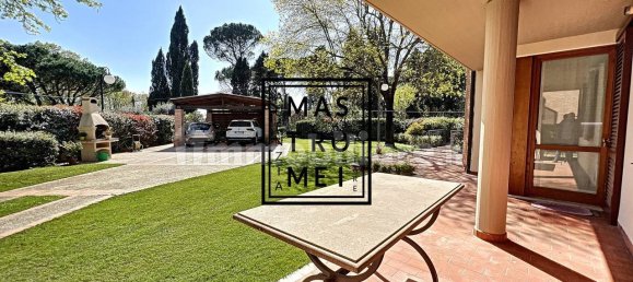 3 bedrooms Villa in Castelfranco di Sotto, Italy No. 169968 3