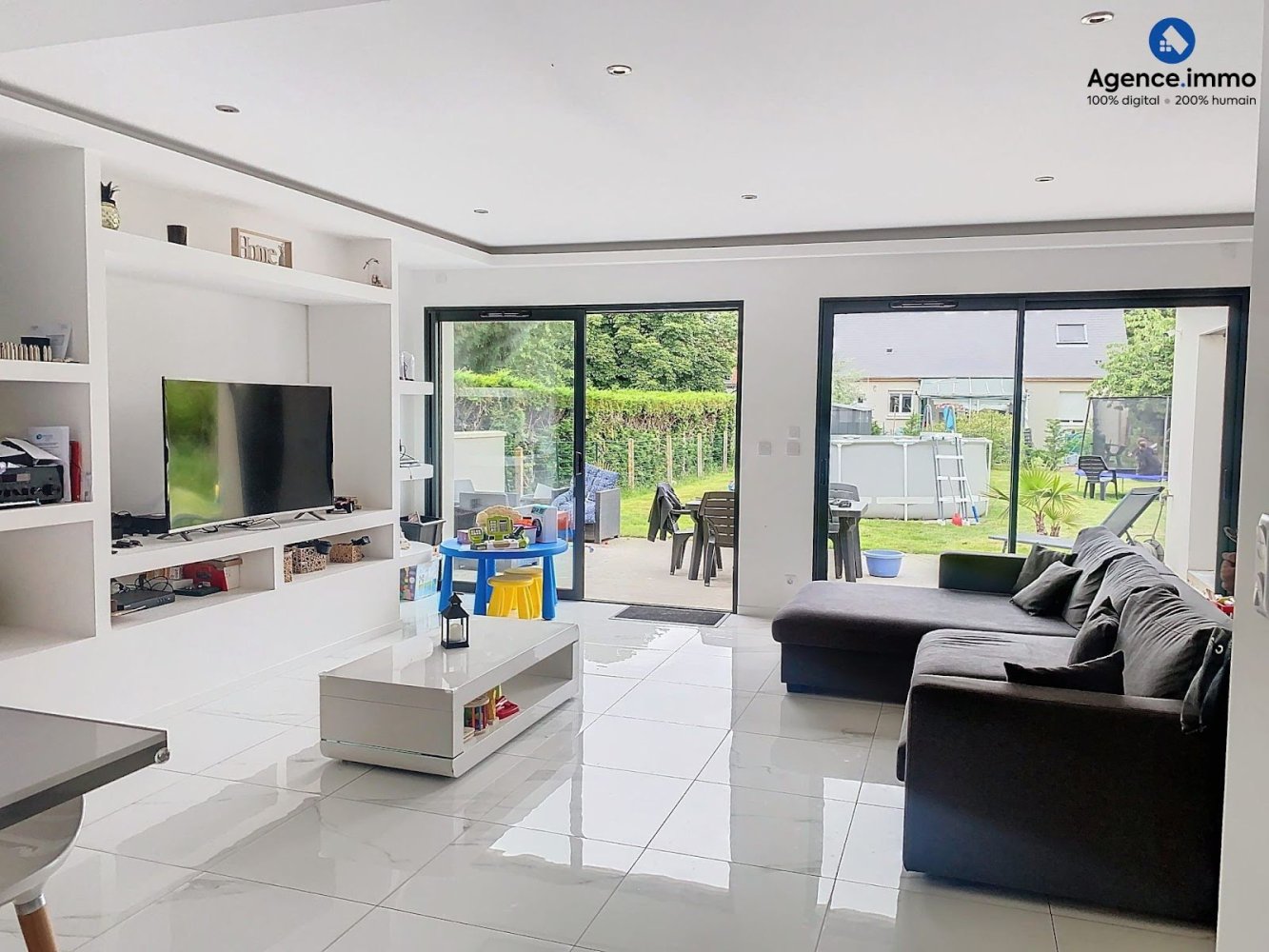 5 chambres Maison à Savonnières, France No. 53483