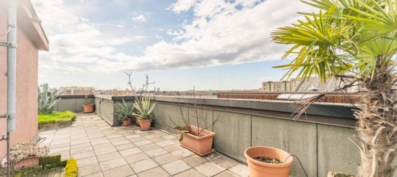 3-Zimmer Penthouse in Bresso, Italy, Nr. 41001 2