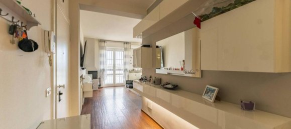 3-Zimmer Penthouse in Bresso, Italy, Nr. 41001 25