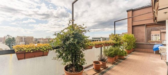 3-Zimmer Penthouse in Bresso, Italy, Nr. 41001 21