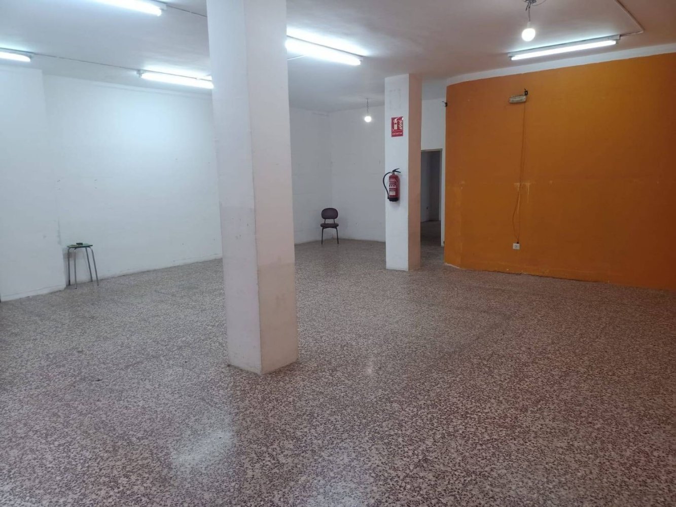 180m² Commercial property in Terrassa, Spain No. 109188
