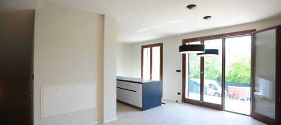 6 chambres Villa à Pino Torinese, Italy No. 121599 15