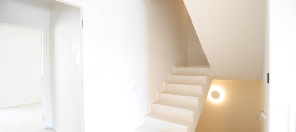 6 chambres Villa à Pino Torinese, Italy No. 121599 17