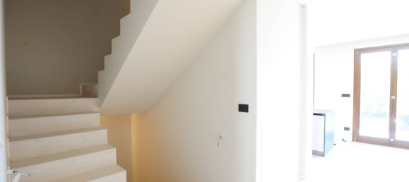 6 chambres Villa à Pino Torinese, Italy No. 121599 19