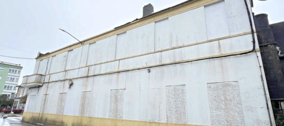 Bâtiment à Santa Comba, Spain 300m² No. 57360 3