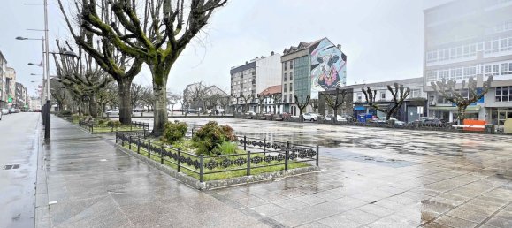 Bâtiment à Santa Comba, Spain 300m² No. 57360 11