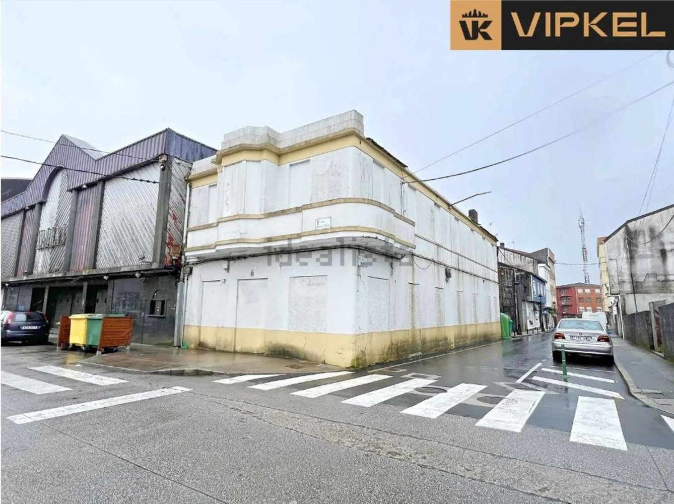 Bâtiment à Santa Comba, Spain 300m² No. 57360