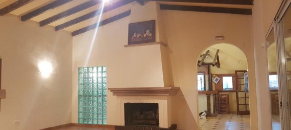 224m² Commercial property in Marbella, Spain No. 140647 3