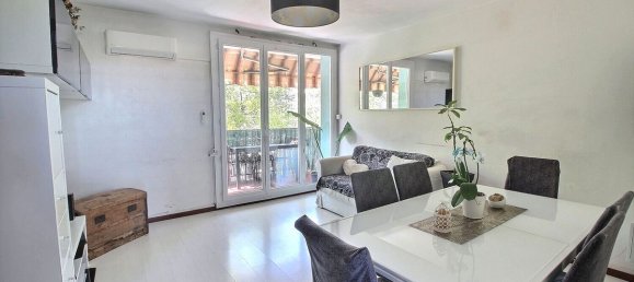 3 bedrooms Apartment in Marignane, France No. 336882 2