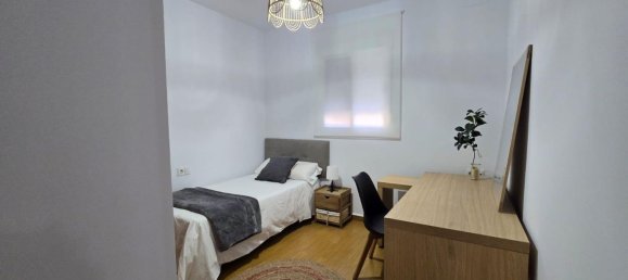 Casa de 4 dormitorios en Cádiz, Spain No. 148611 21