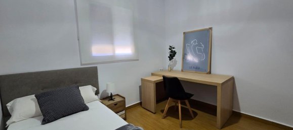 Casa de 4 dormitorios en Cádiz, Spain No. 148611 23