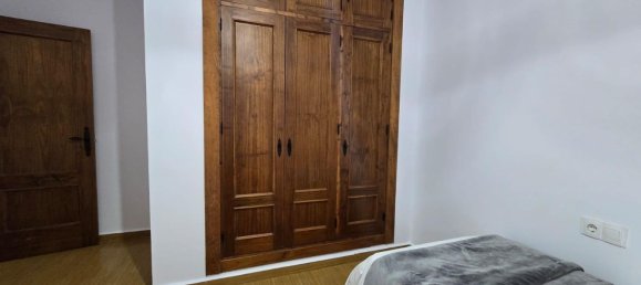 Casa de 4 dormitorios en Cádiz, Spain No. 148611 22