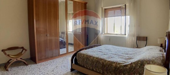 7 rooms House in Casalbordino, Italy No. 74191 4