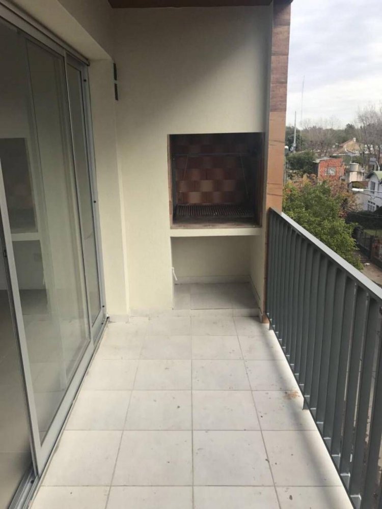 2 bedrooms Apartment in Tigre, Argentina No. 20423