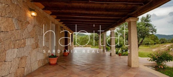 16 rooms Villa in Olbia, Italy No. 34150 6