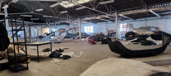  Commercial property in Mitry-Mory, France No. 297458 3