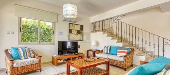 3 bedrooms House in Paralimni, Cyprus No. 6932 12