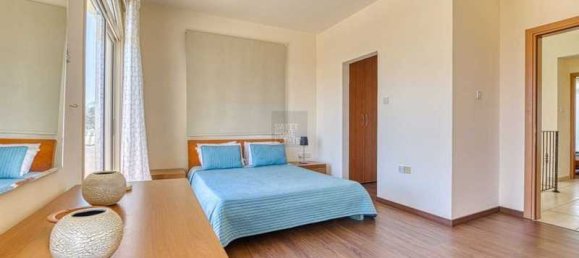 3 bedrooms House in Paralimni, Cyprus No. 6932 2