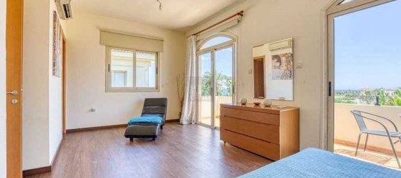 3 bedrooms House in Paralimni, Cyprus No. 6932 16