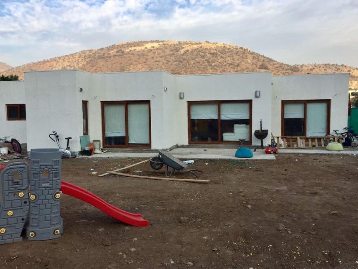 3 bedrooms House in Chacabuco, Chile No. 4425