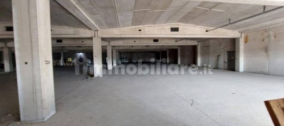 Entrepôt à Palestro, Italy 4000m² No. 316974 15