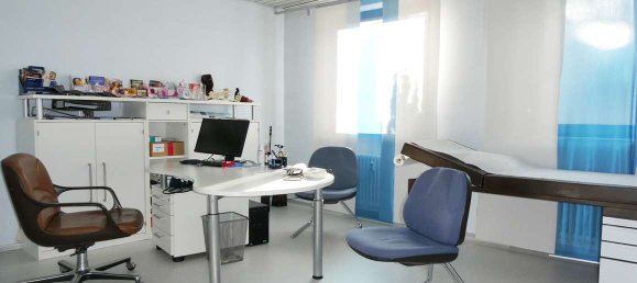 512m² Building in Tubingen, Germany No. 367008 3