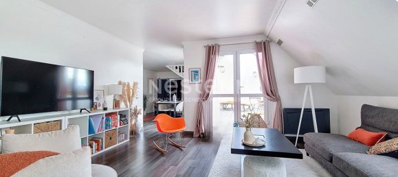 Apartamento de 4 dormitorios en Lamorlaye, France No. 72820 3