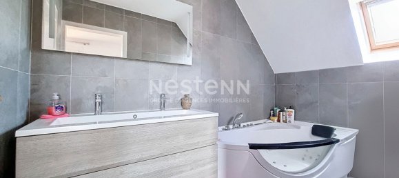 Apartamento de 4 dormitorios en Lamorlaye, France No. 72820 12