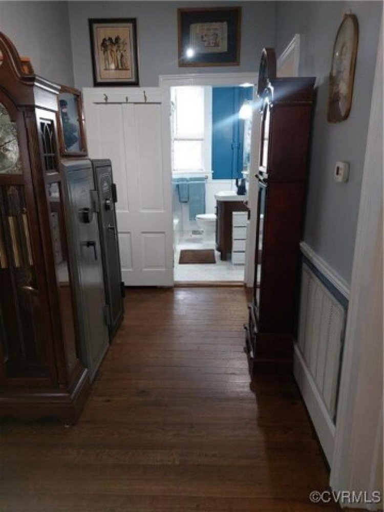 3 bedrooms House in Colonial Heights, USA No. 371730