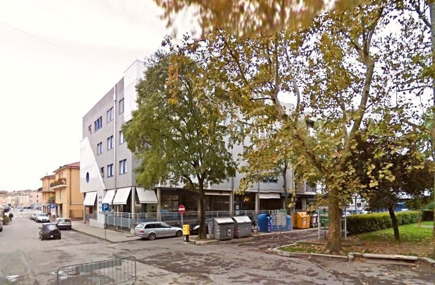 Propiedad comercial en Finale Emilia, Italy 50 m² No. 86047