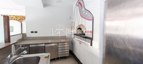 Villa de 2 dormitorios en Casalpusterlengo, Italy No. 14407 9