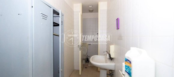 Villa de 2 dormitorios en Casalpusterlengo, Italy No. 14407 27