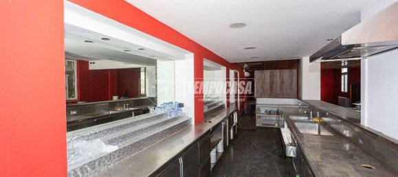 Villa de 2 dormitorios en Casalpusterlengo, Italy No. 14407 12