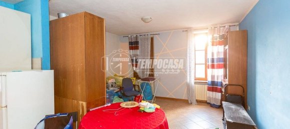 Villa de 2 dormitorios en Casalpusterlengo, Italy No. 14407 45