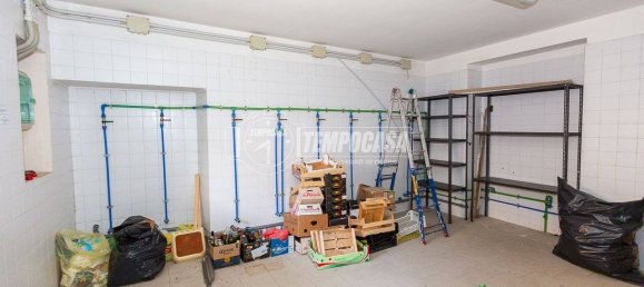 Villa de 2 dormitorios en Casalpusterlengo, Italy No. 14407 29