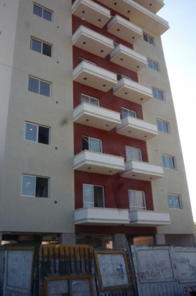 Apartamento de 2 dormitorios en San Miguel, Argentina No. 80969