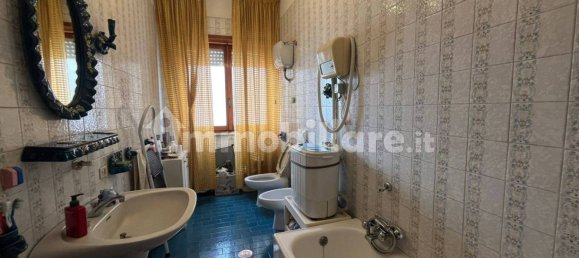 2 bedrooms Apartment in Aprilia, Italy No. 331109 3