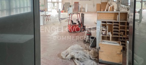 Склад 612м² в Барселона, Испания № 141212 7