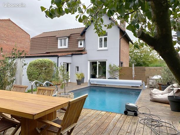 4 bedrooms House in Nieppe, France No. 279254