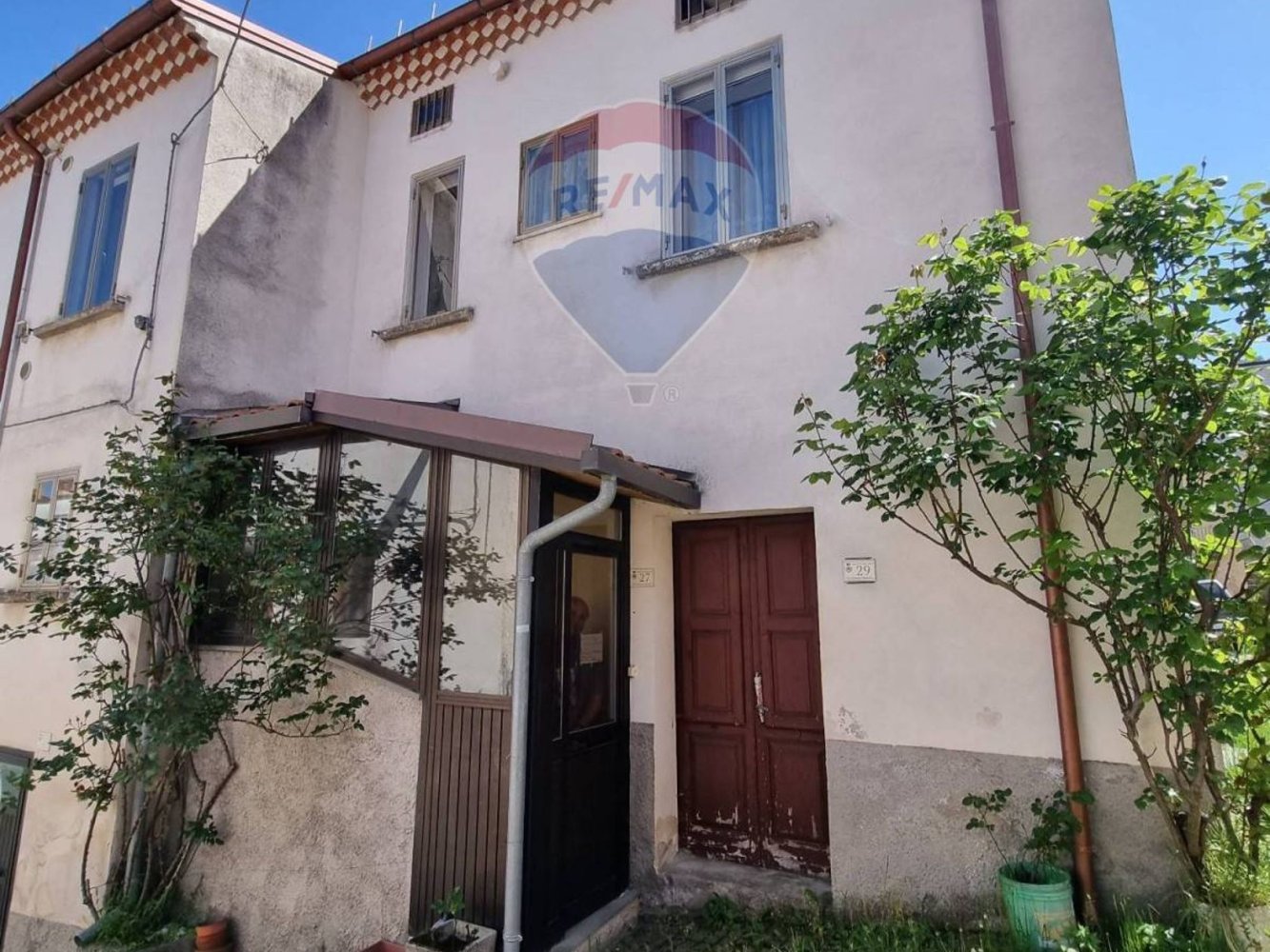 Casa de 2 dormitorios en San Pietro Avellana, Italy No. 237998