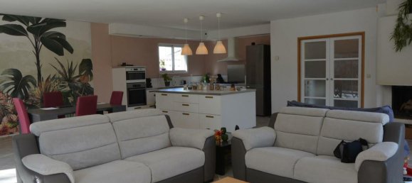 3 bedrooms Villa in Villeneuve-les-Maguelone, France No. 297656 3