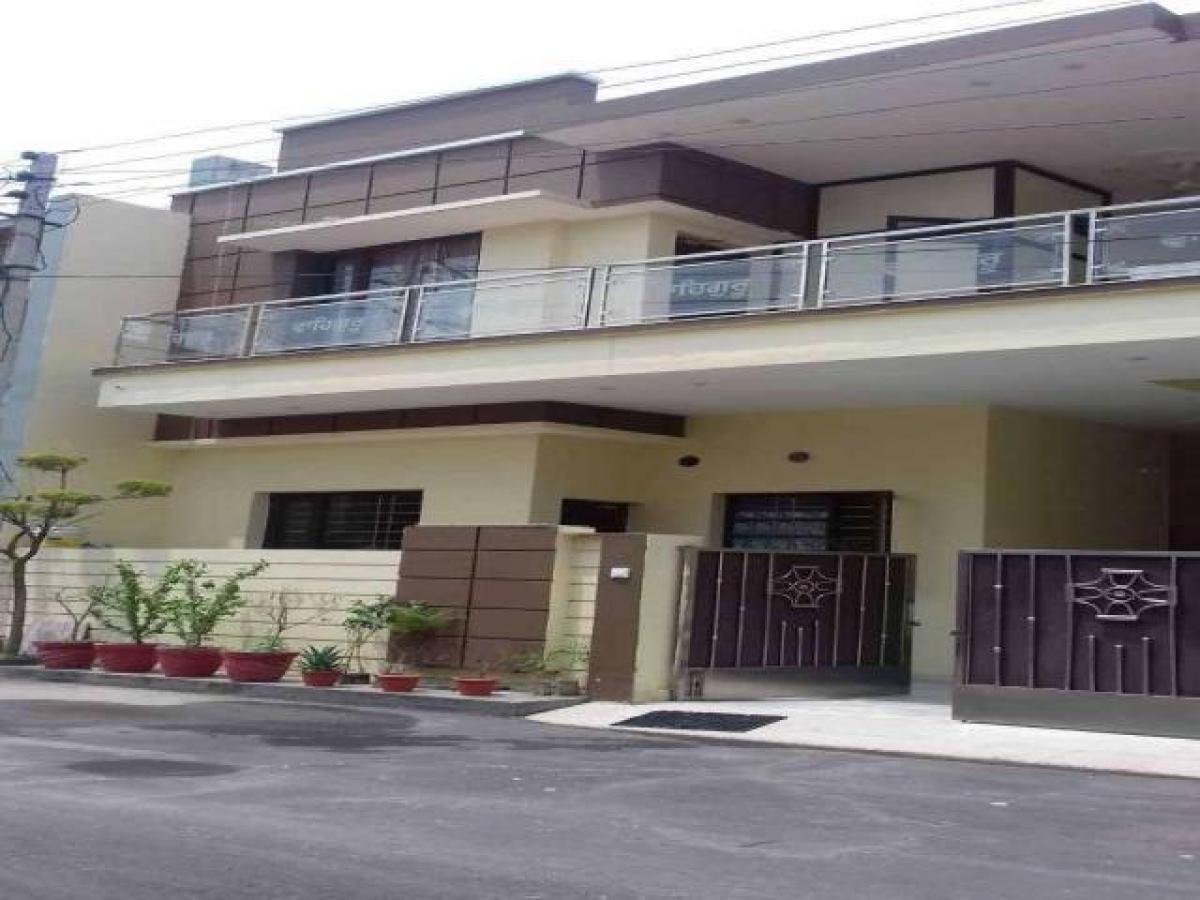 3 bedrooms House in Jalandhar, India No. 64524