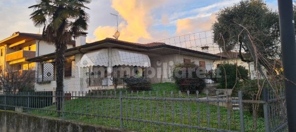 4 bedrooms Villa in Bolzano Vicentino, Italy No. 114137 15