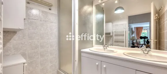 2 Schlafzimmer Wohnung in Livry-Gargan, France, Nr. 345615 13